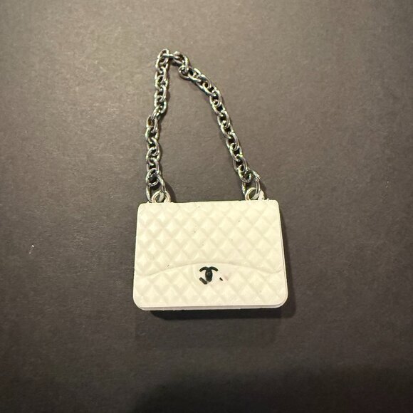 WHITE DESIGNER PURSE FOR LABUBU, OTHER SMALL DOLLS - Picture 1 of 1